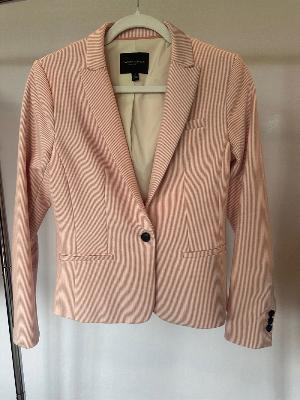 Banana Republic Classic Fit Blush Pink and White Pinstripe Blazer Size 2